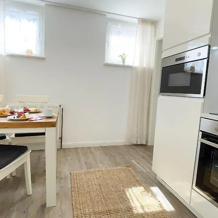 Appartamento Strandrobbe-7 *